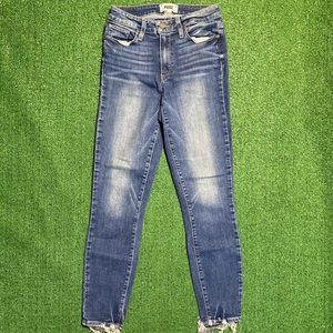 Paige skinny blue wash Hoxton crop jeans